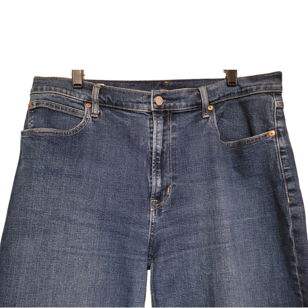 Gap Taper High Rise Jeans Womens Size 16 Regular 35W / 26" Inseam - Picture 2 of 7